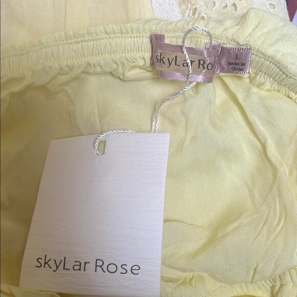 SKYLAR ROSE Linen Blend Cutout Off Shoulders Butter Yellow mini dress L - Picture 2 of 6